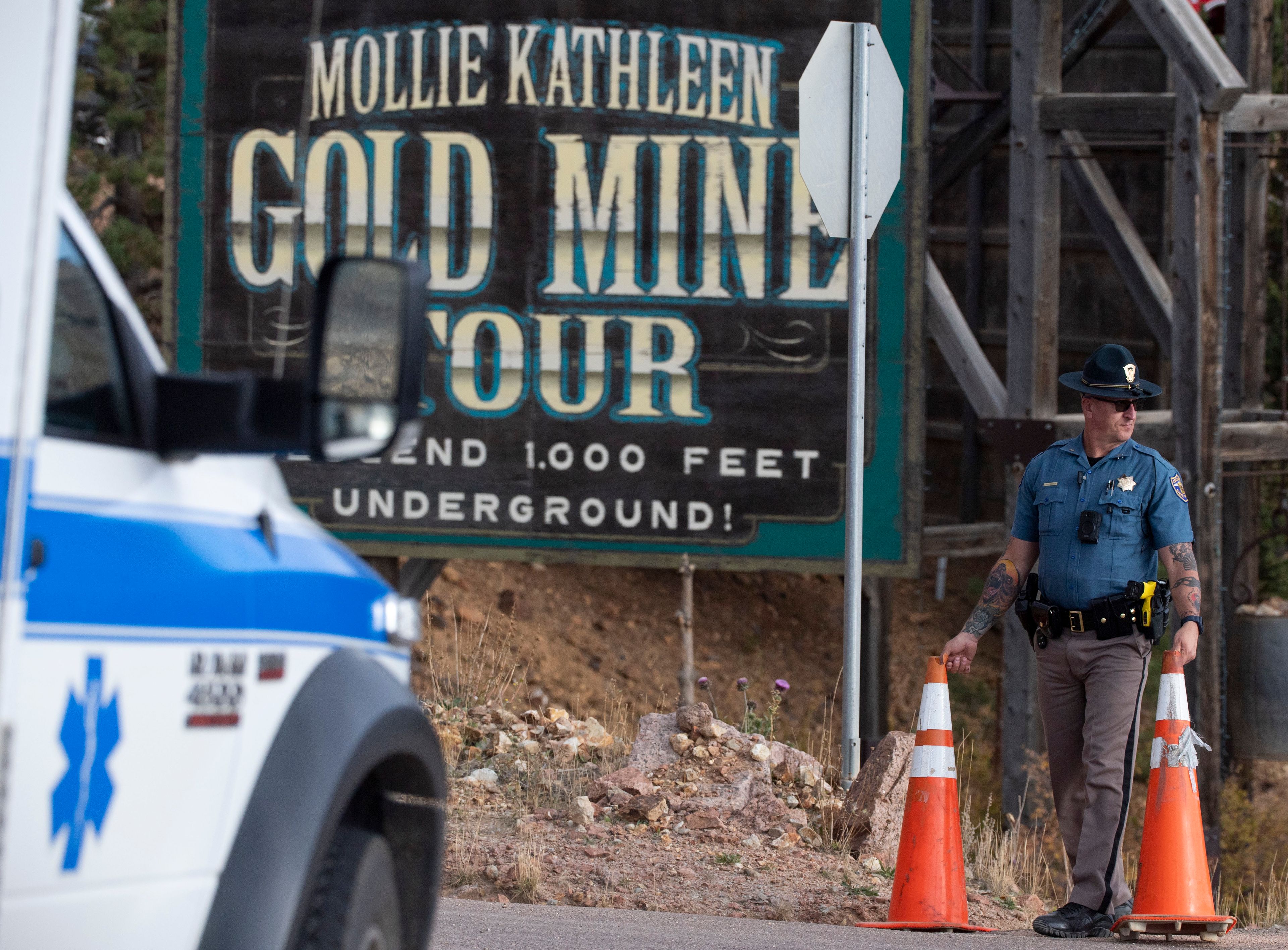 An elevator mishap at a Colorado tourist mine killed 1 and trapped 12. The cause is still unknown