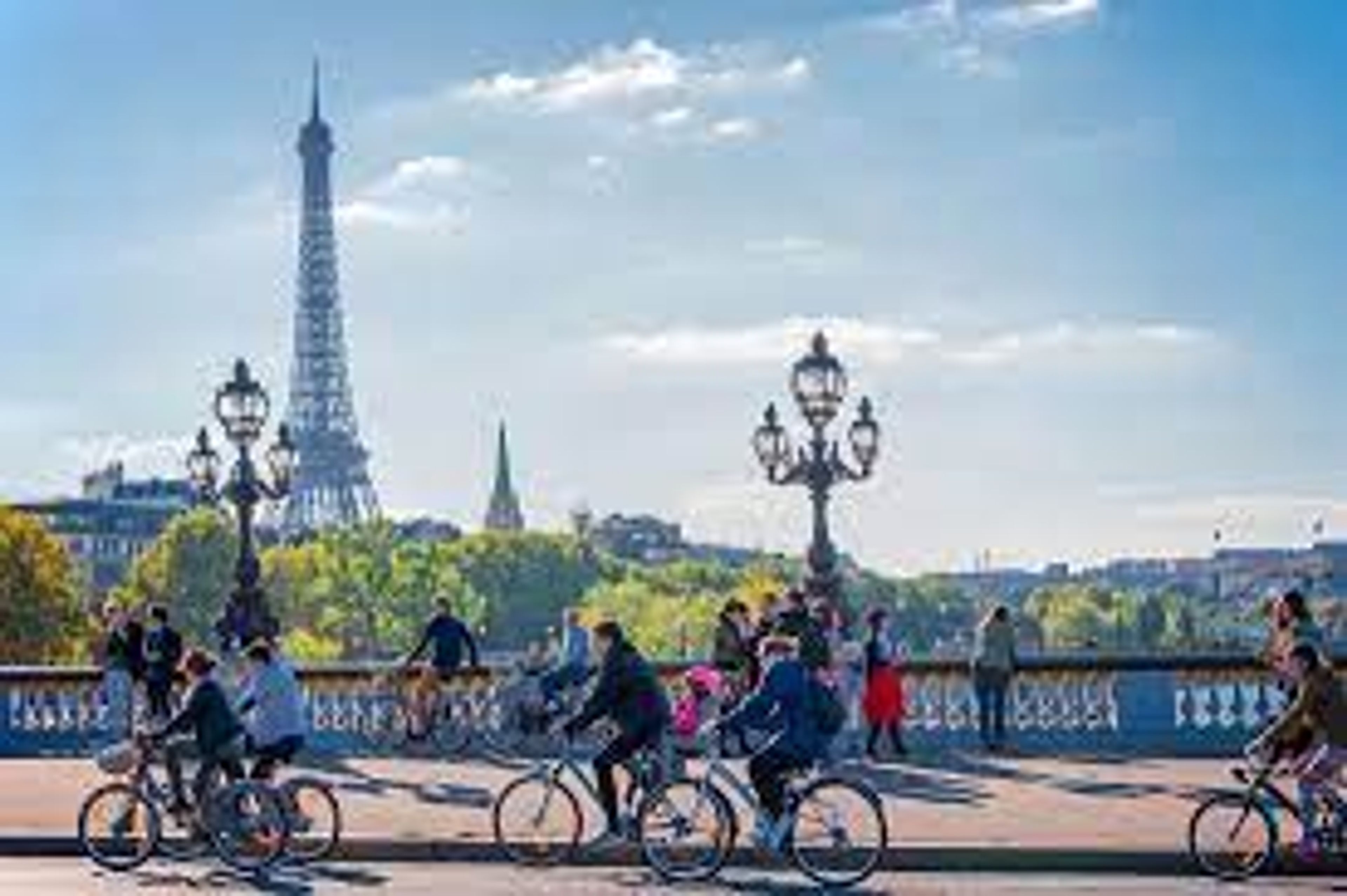 Paris Embraces Cyclists: How Biking is Changing the Face of the French Capital